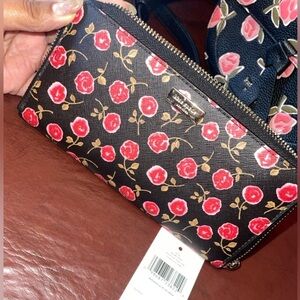 Kate Spade Laurel Way Hazy Rose Neda Zip Wallet NWT Coquette Ditsy Floral